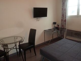  Appartement  vendre 1 pice 2050 m