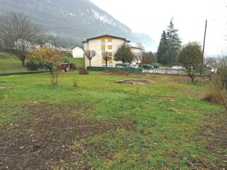  Terrain  vendre 725 m