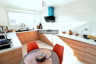  Maison  vendre 6 pices 130 m