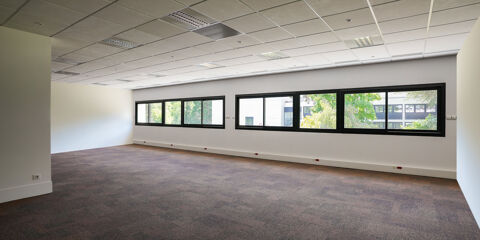 94 m² de bureaux à SAINT-REMY-LÈS-CHEVREUSE 1136 78470 Saint-remy-les-chevreuse