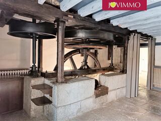  Maison  vendre 15 + pices 725 m