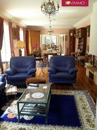  Maison � vendre 11 pi�ces 309 m�