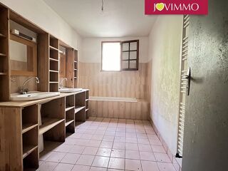  Maison  vendre 6 pices 174 m