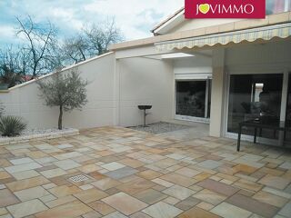  Maison  vendre 5 pices 181 m