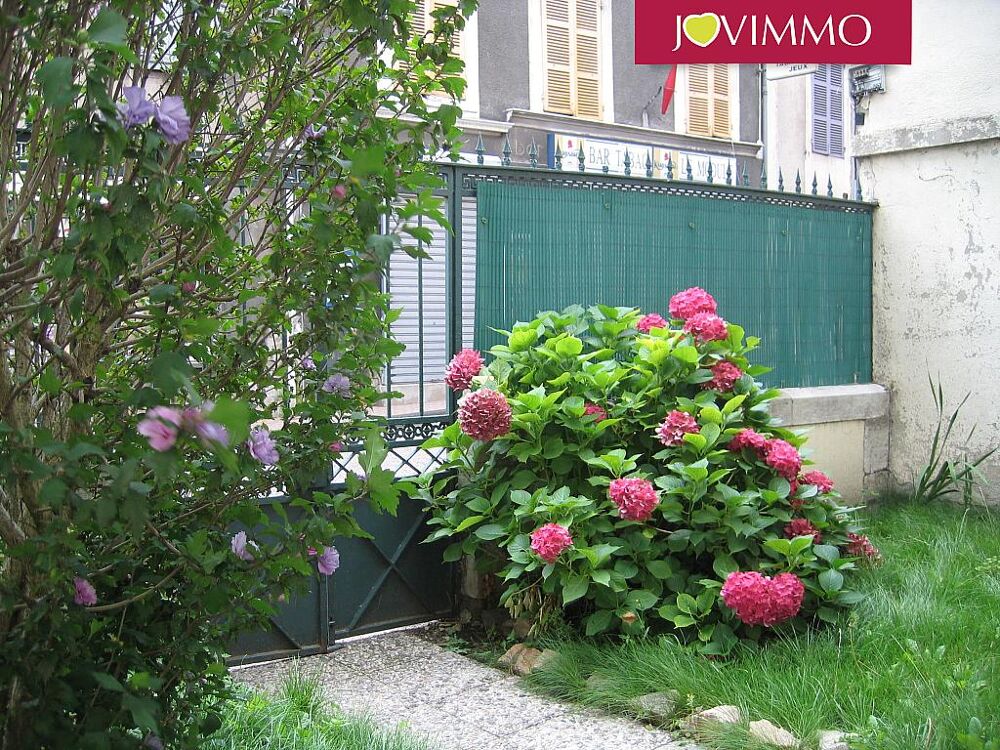 Vente Maison MAGNIFIQUE MAISON DE CARACT�RE DANS VILLAGE M�DI�VAL Montaigut-en-combraille