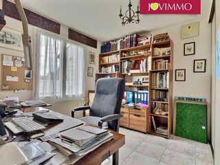  Maison  vendre 7 pices 205 m