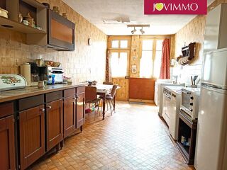  Maison  vendre 8 pices 150 m