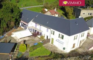  Maison  vendre 15 + pices 335 m