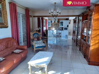  Maison  vendre 9 pices 210 m