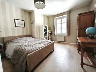  Maison  vendre 5 pices 184 m