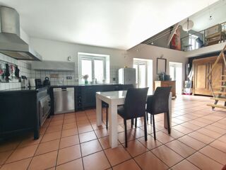  Maison � vendre 6 pi�ces 198 m�