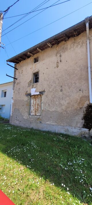  Remise / Grange  vendre 5 pices 210 m