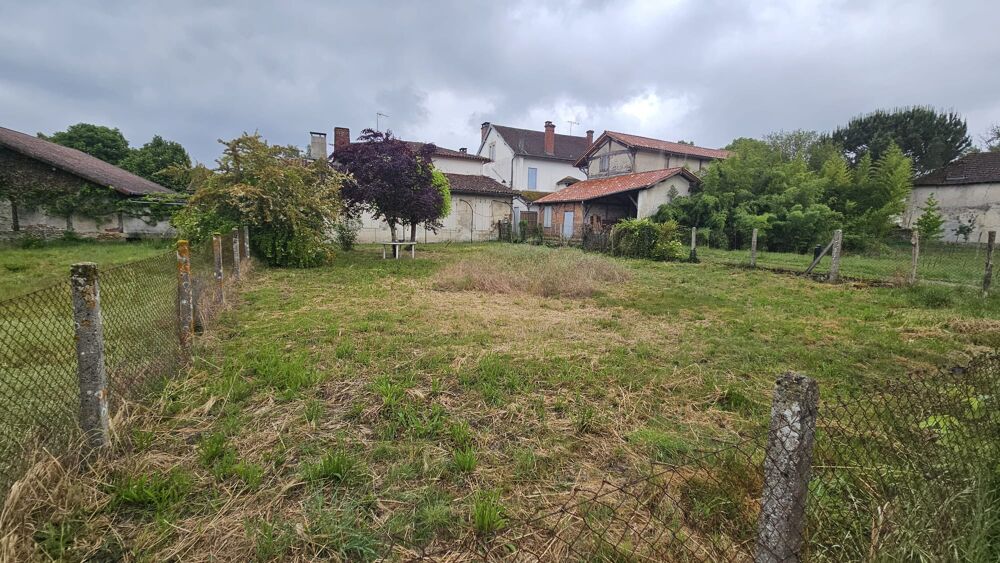 Vente Terrain Terrain constructible 393 m² – Centre-bourg de Labrit Labrit