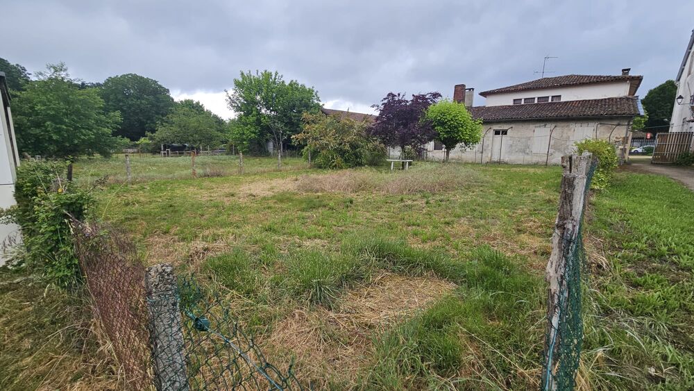 Vente Terrain Terrain constructible 393 m² – Centre-bourg de Labrit Labrit