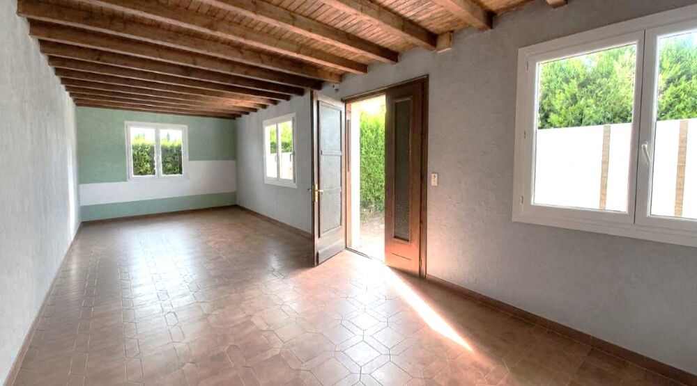 Vente Maison Maison: séjour, cuisine, buanderie, 2 chambres, terrain 1306 m² clos Le houga