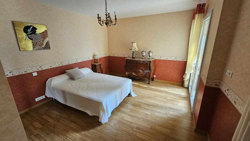Vente Maison Villa familiale 210 m² – Quartier Belle Chaumière – Mont-de-Marsan Mont-de-marsan