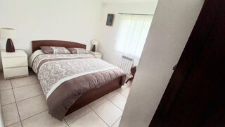  Propriété/château à vendre 5 pièces 153 m²