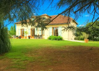  Villa  vendre 7 pices 165 m