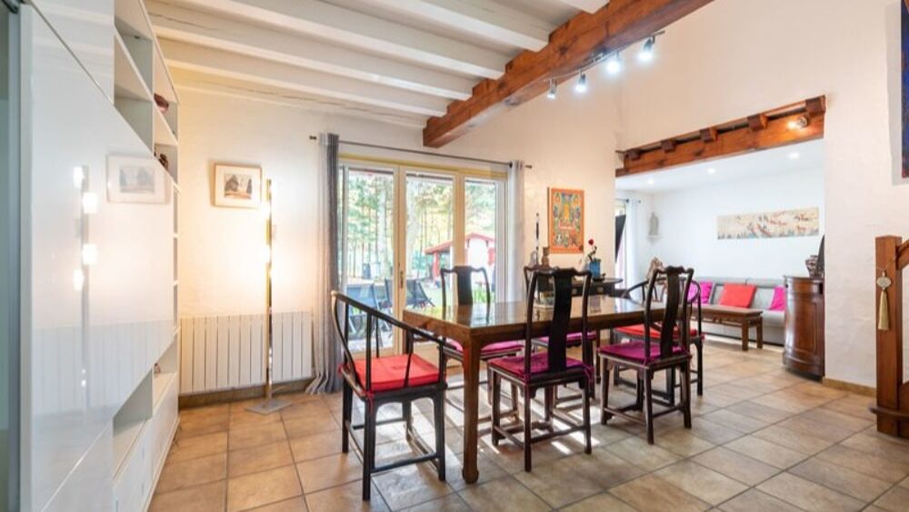 Vente Maison Maison 146 m² – 4 chambres – Bureau indépendant – Saint-Pierre-du-Mont Saint-pierre-du-mont