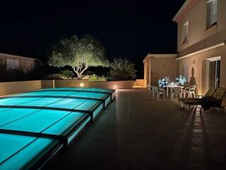  Villa  vendre 6 pices 194 m