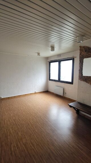  Maison � vendre 10 pi�ces 218 m�