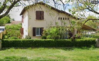 Maison 6 pièces 82 m² · à Saint-Pierre-du-Mont · 82 m² · 148 000 €