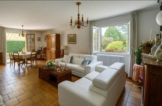  Villa � vendre 7 pi�ces 165 m�