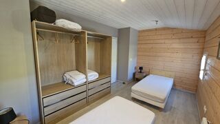  Immeuble  vendre 10 pices 180 m