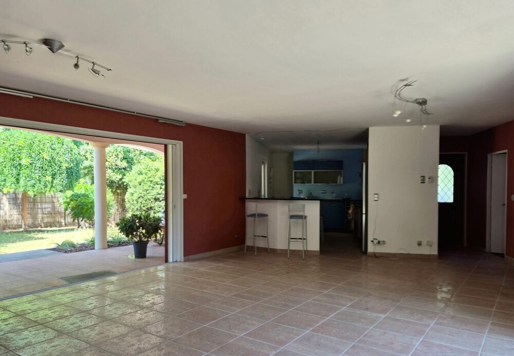 Maison plain-pied  4 chambres  Terrain 915 m²  Mont-de-Marsan