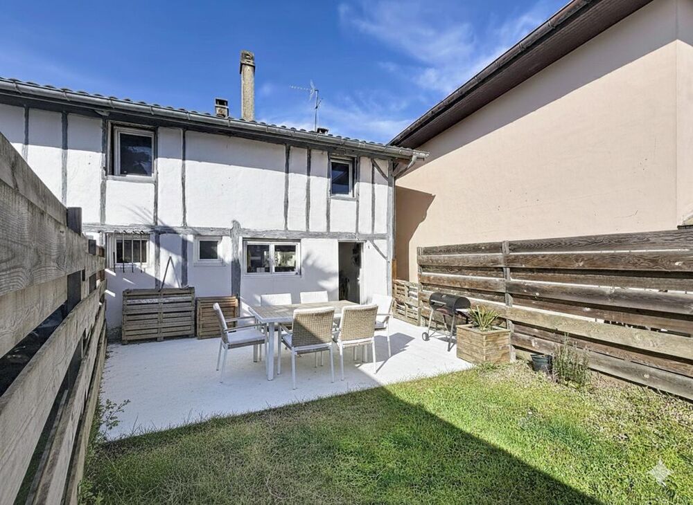 Maison 4 pièces 77 m² · à Tosse · 77 m² · 260 000 €