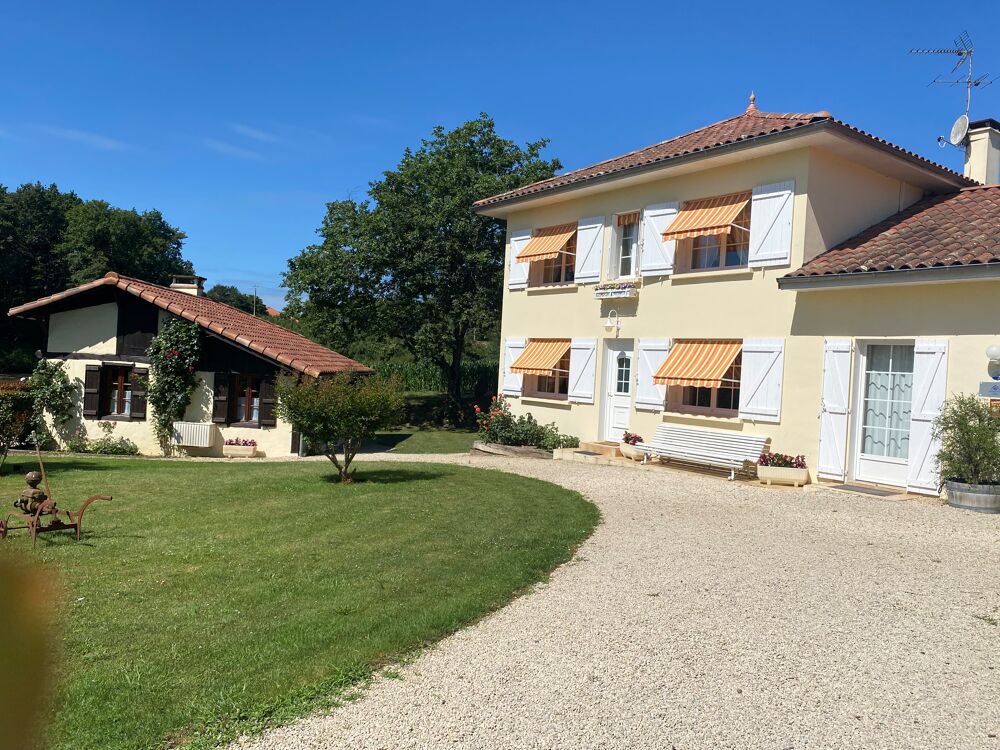Vente Propriété/Château Maison, Chambres d'Hôtes, Studio, Appartement, Gîte, Salle de sport, piscine, Mont-de-marsan