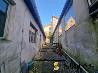  Maison  vendre 9 pices 356 m