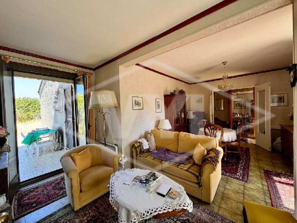 MAISON FAMILIALE Nous vous proposons ce pavillon édifié ....