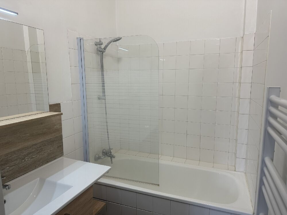 location Appartement - 1 pièce(s) - 36 m² Carmaux (81400)