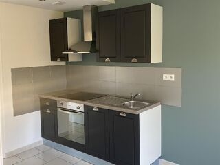  Appartement à louer 2 pièces 28 m²