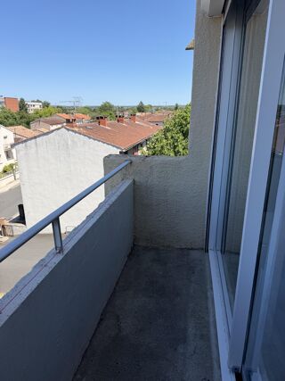  Appartement à louer 1 pièce 19 m²