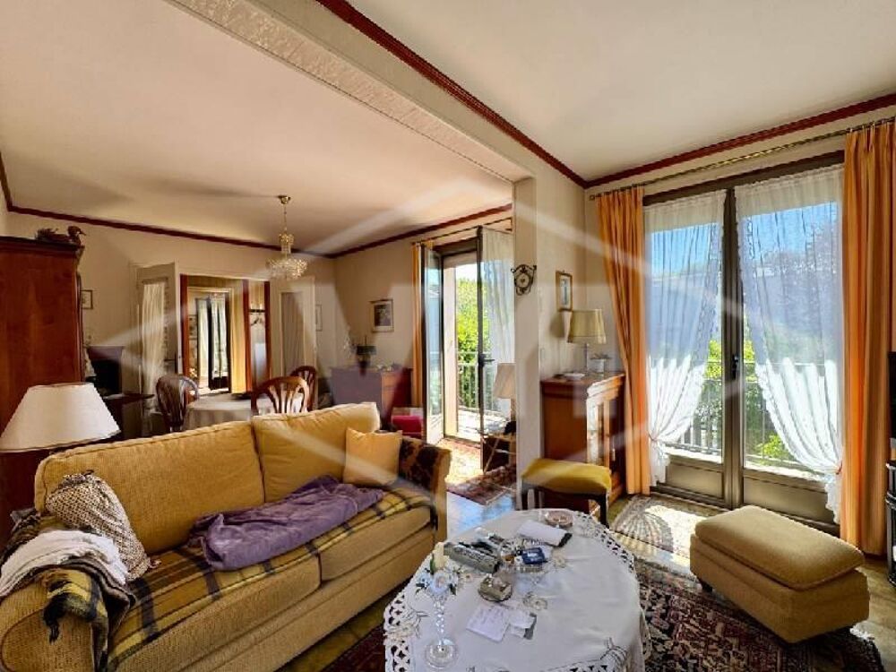 MAISON FAMILIALE Nous vous proposons ce pavillon édifié ....