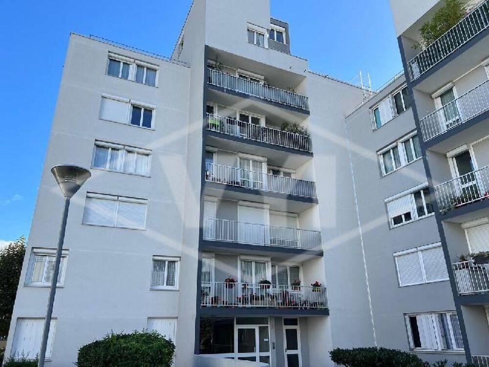 Appartement 1 pièce 33 m² · à Quincy sous Senart · 33 m² · 110 000 €