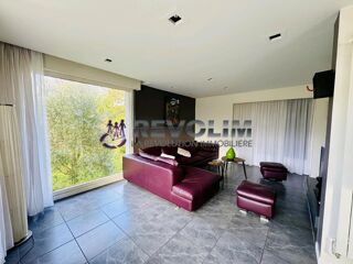  Maison � vendre 9 pi�ces 259 m�