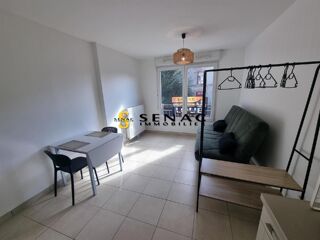  Appartement à louer 1 pièce 25 m²