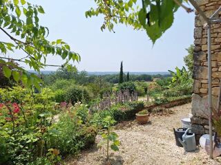  Maison  vendre 6 pices 220 m