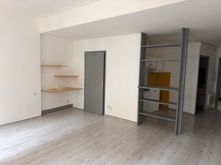  Appartement à louer 1 pièce 37 m²