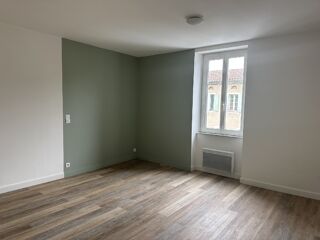  Appartement à louer 1 pièce 36 m²