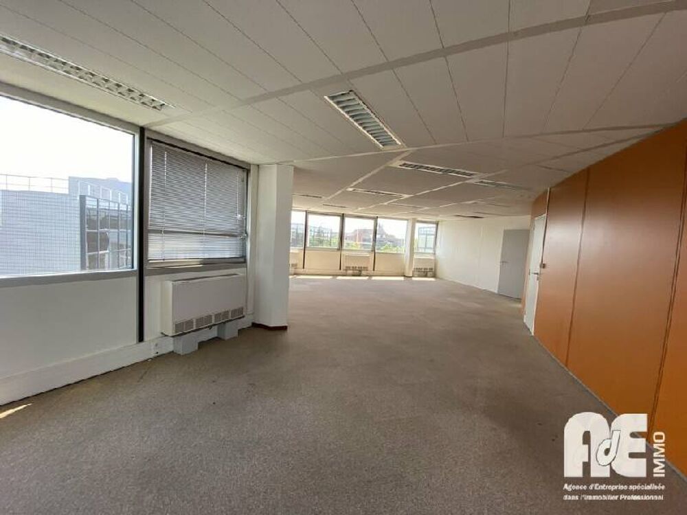   Location / Bureau - 214 m 