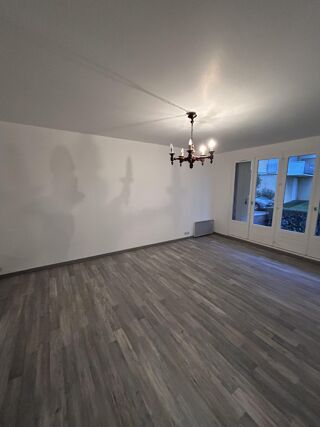  Appartement � louer 5 pi�ces 78 m�