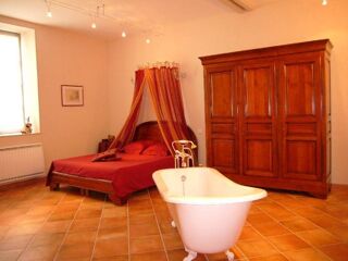  Maison  vendre 11 pices 335 m