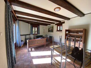  Maison  vendre 10 pices 165 m