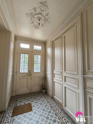  Maison à vendre 10 pièces 215 m²