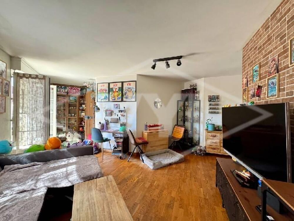 vente Appartement - 2 pièce(s) - 52 m² Combs-la-Ville (77380)