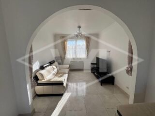  Maison à vendre 8 pièces 195 m²